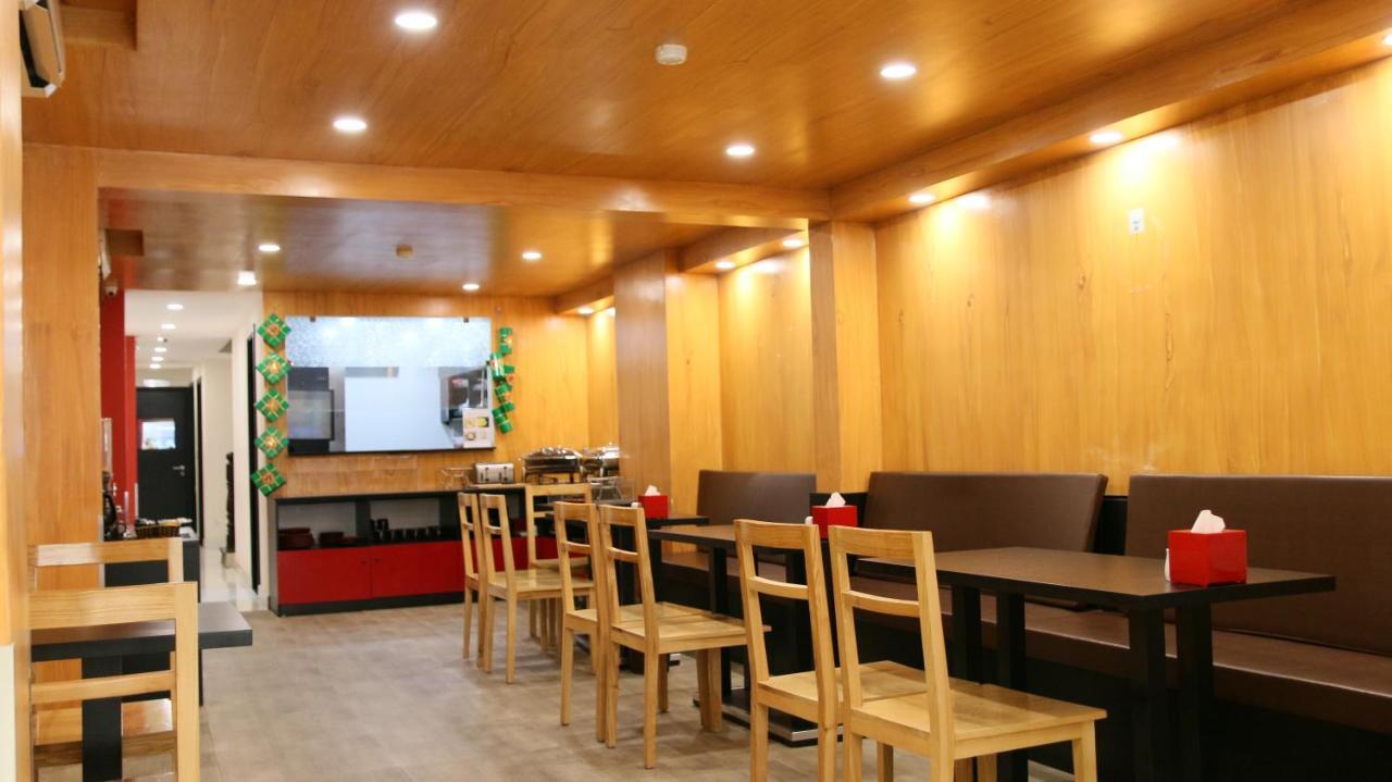 大陆集团安西拉谭谭酒店-近还剑湖 河内 外观 照片